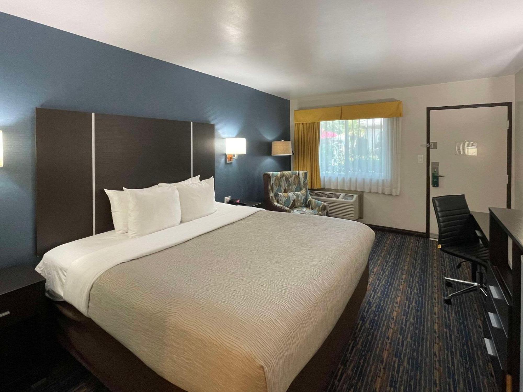 Quality Inn Ontario Airport Convention Center Εξωτερικό φωτογραφία